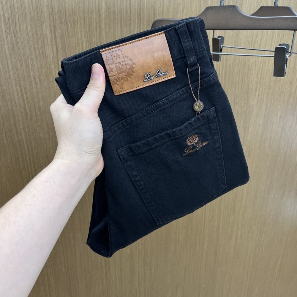 Джинсы мужские