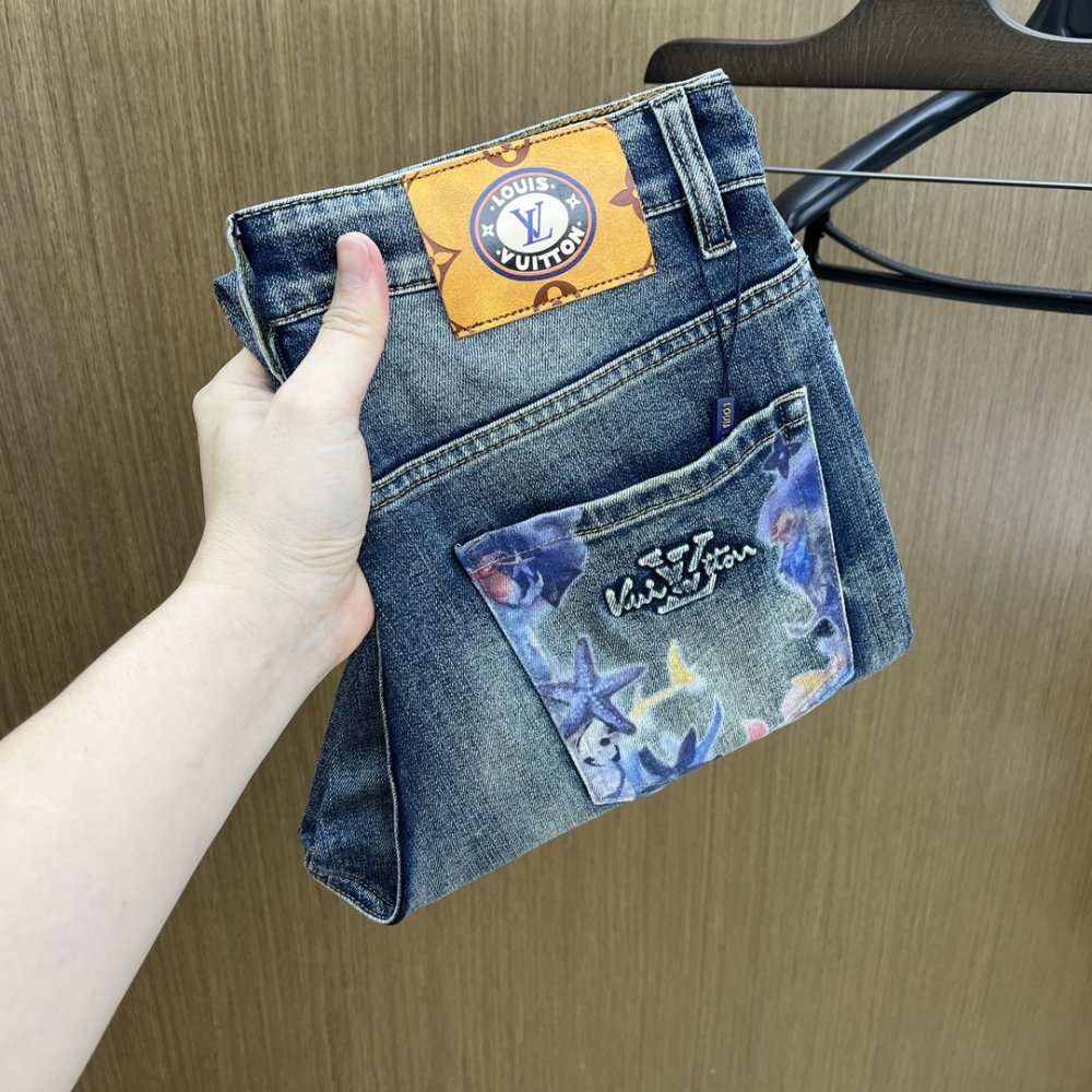 Джинсы мужские