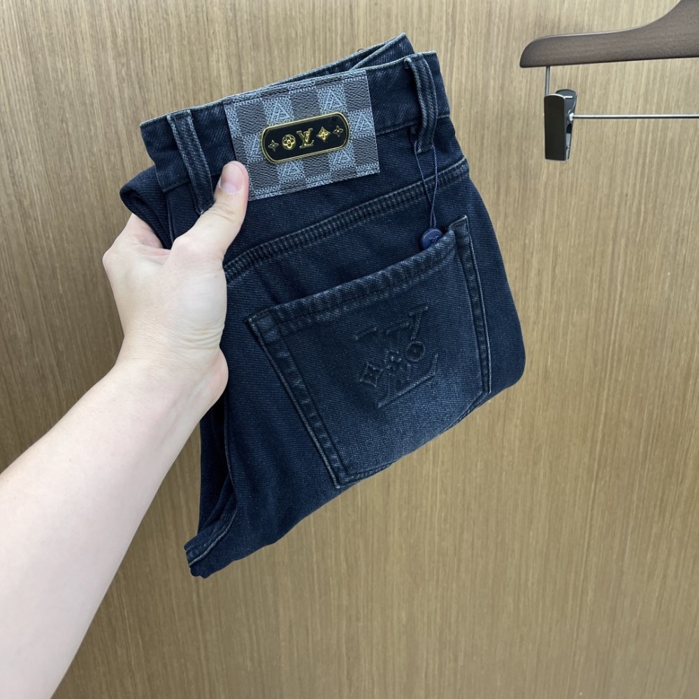 Джинсы мужские