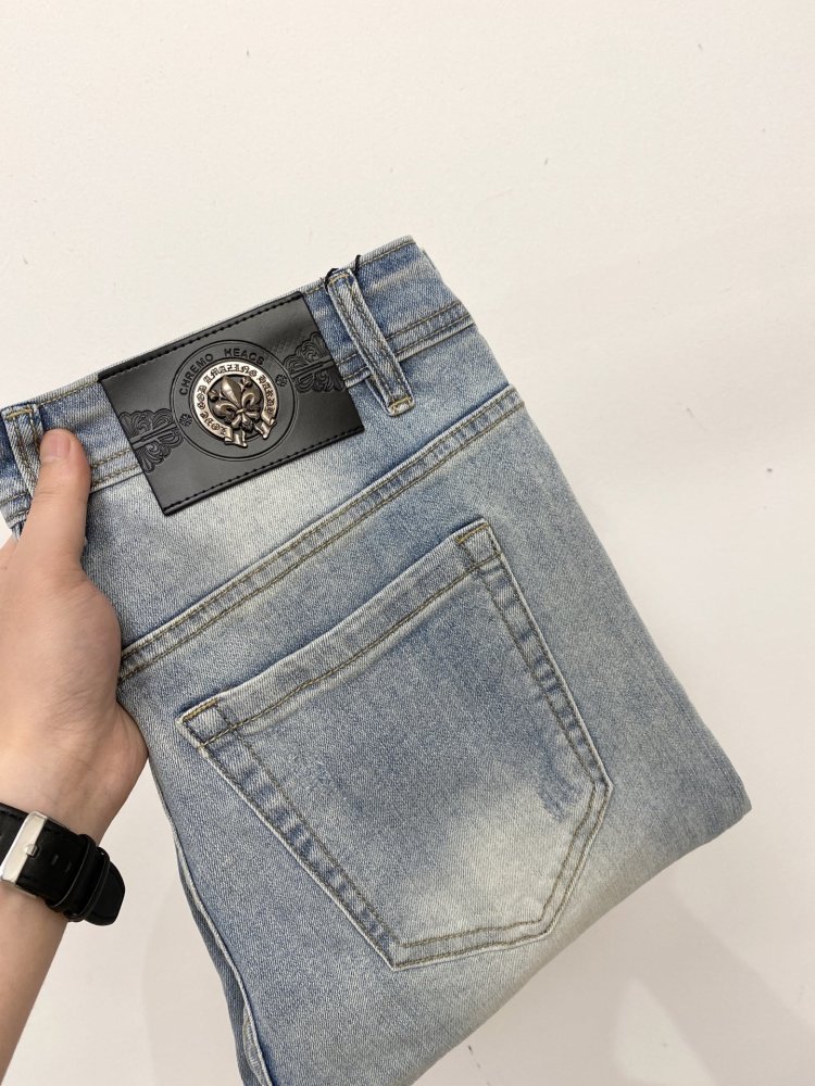 Джинсы мужские