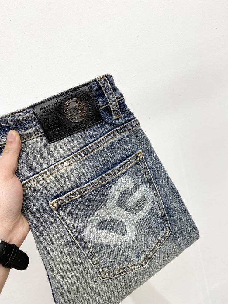 Джинсы мужские