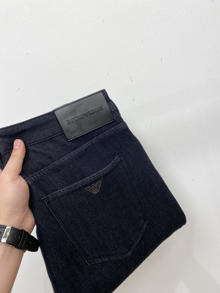 Джинсы мужские