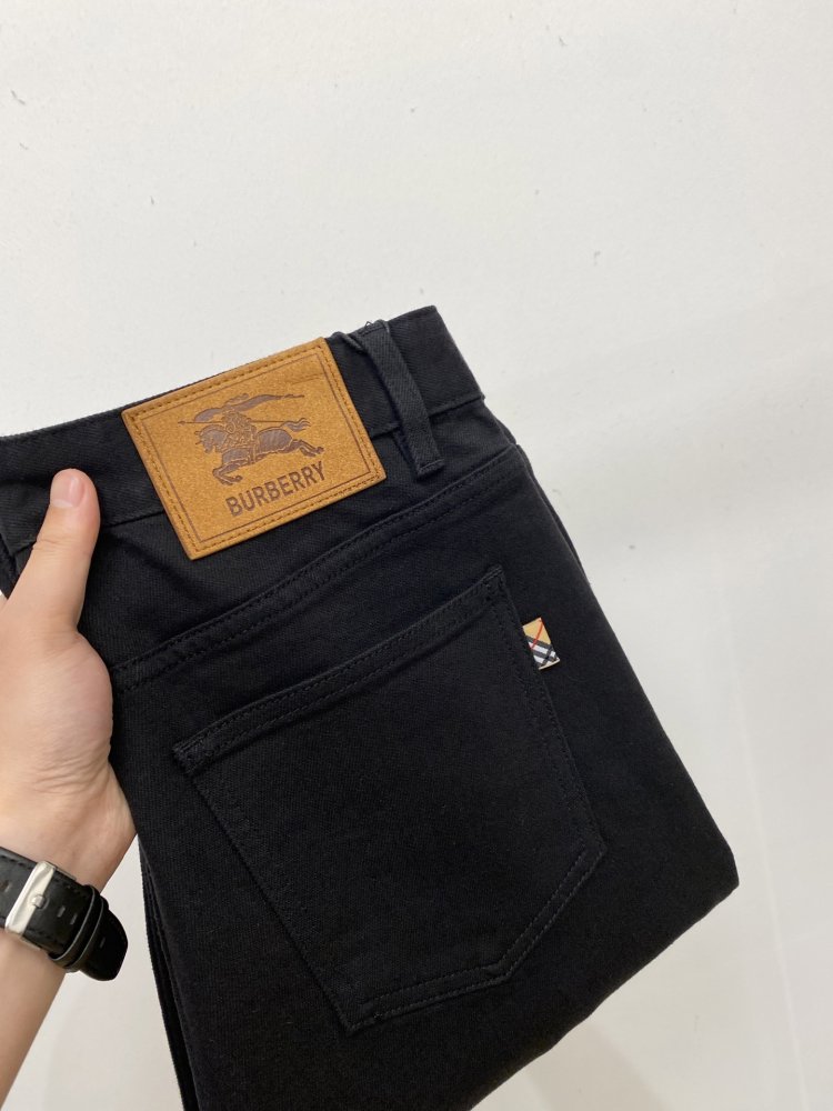 Джинсы мужские