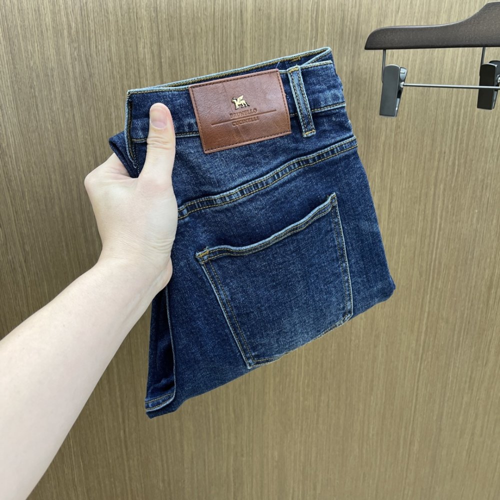 Джинсы мужские