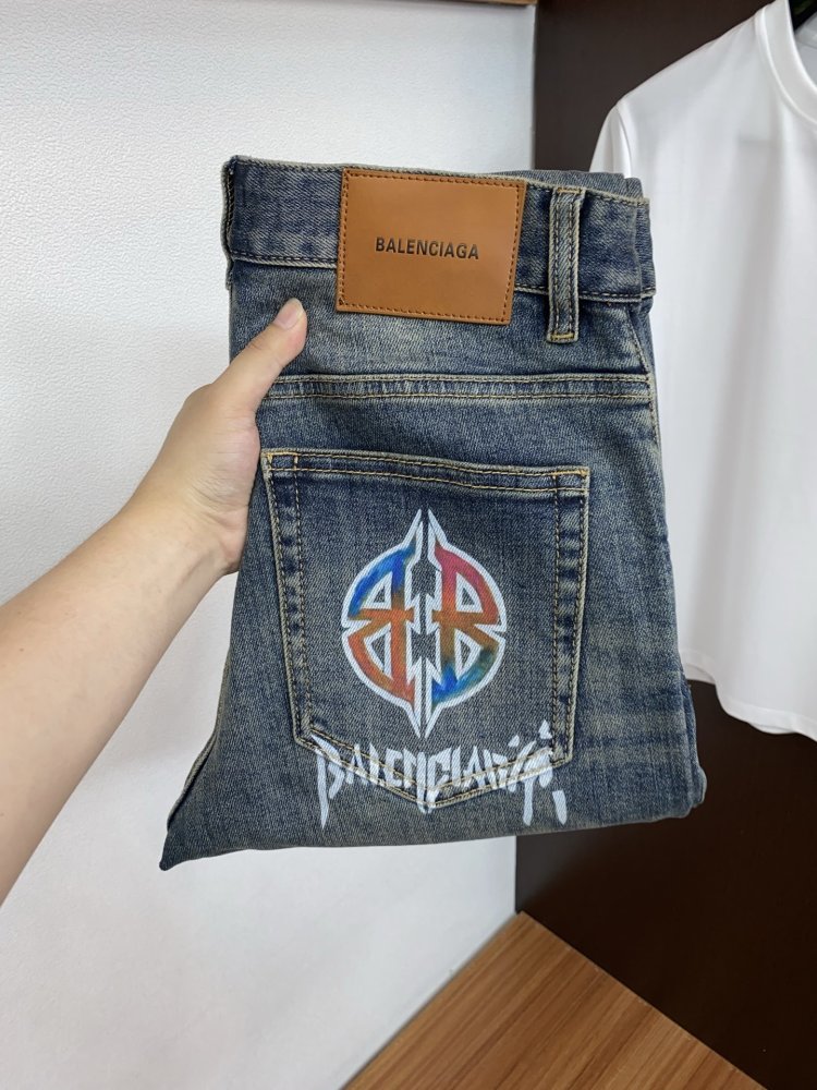 Джинсы мужские
