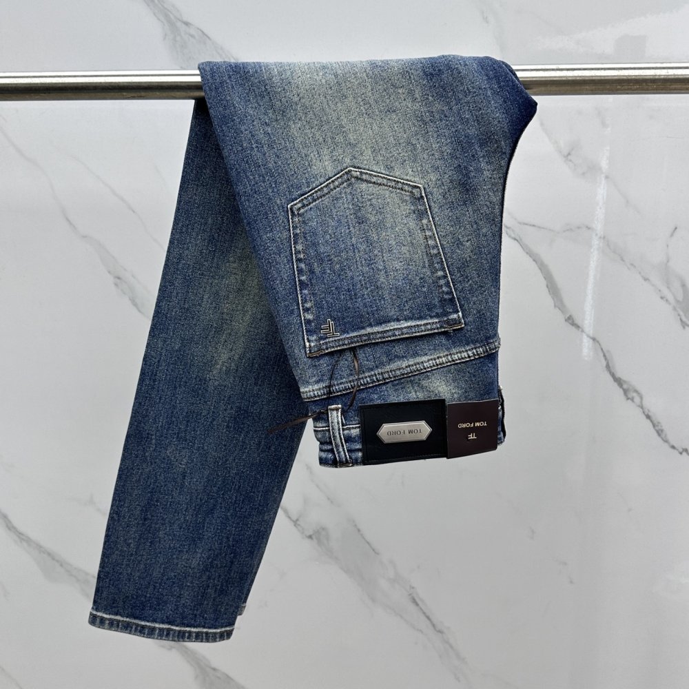 Джинси чоловічі фото 2