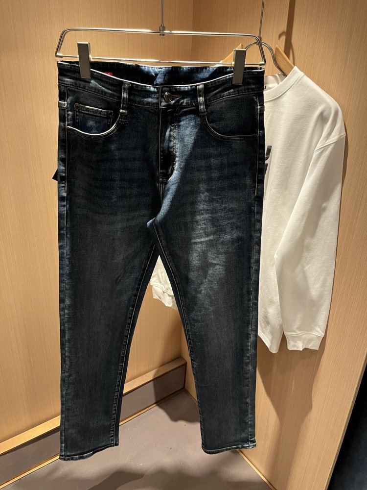 Джинсы мужские фото 2