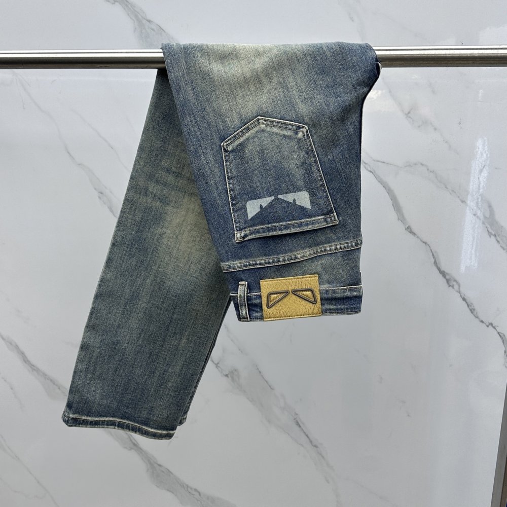 Джинсы мужские фото 2