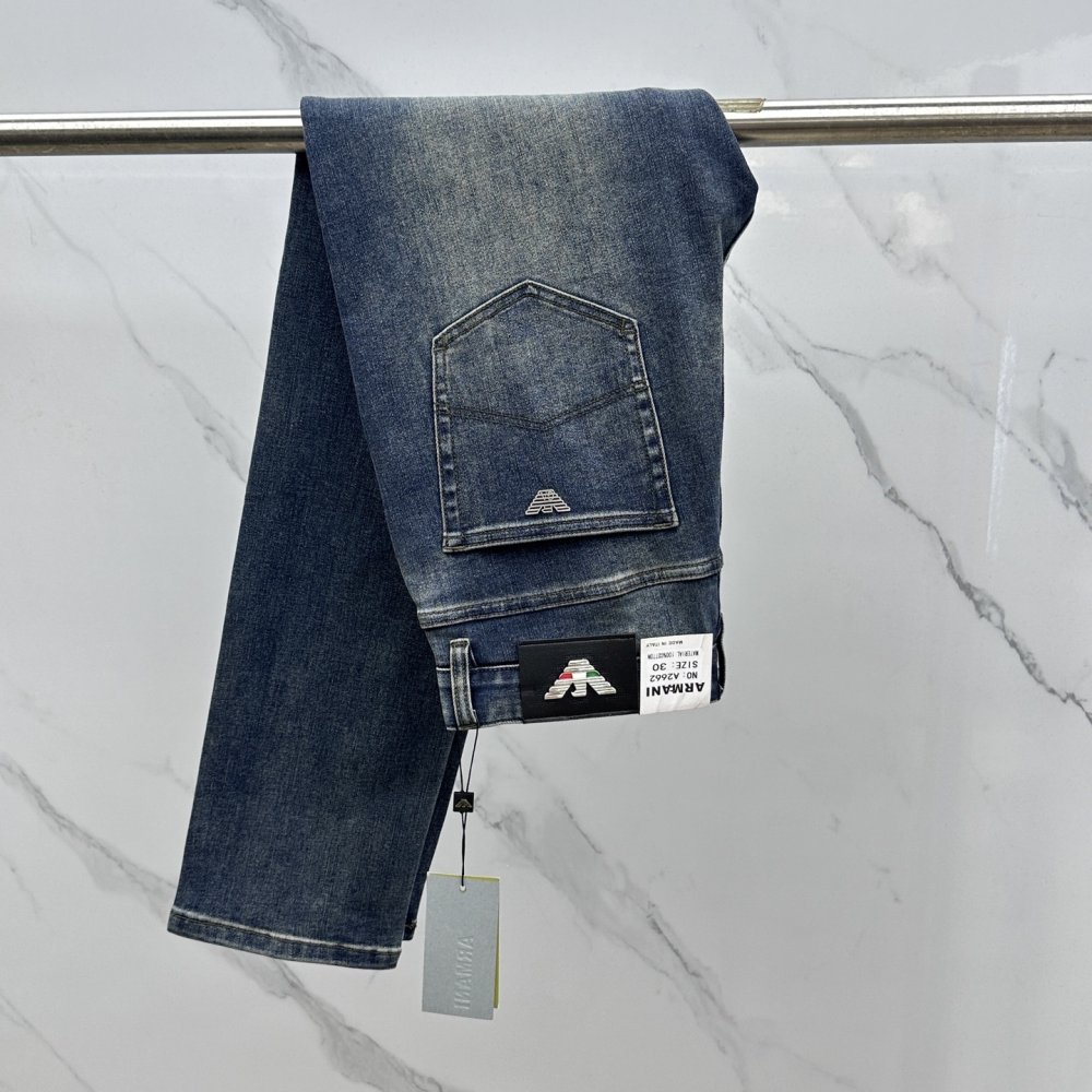 Джинсы мужские фото 2