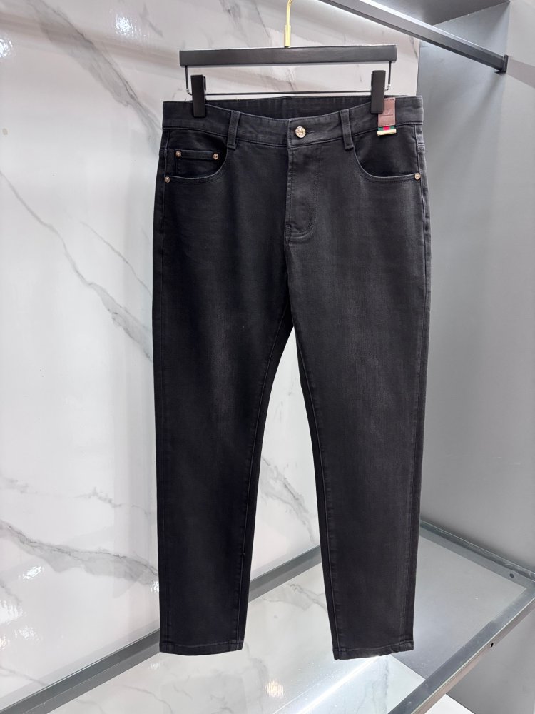 Джинсы мужские фото 2