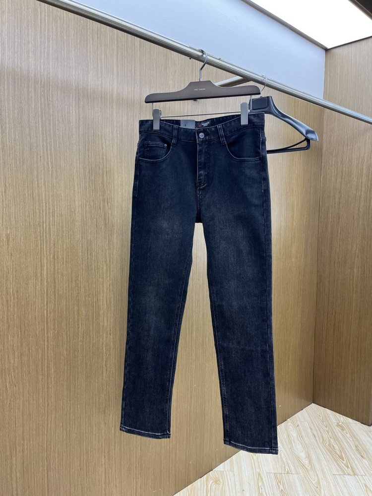 Джинсы мужские фото 2