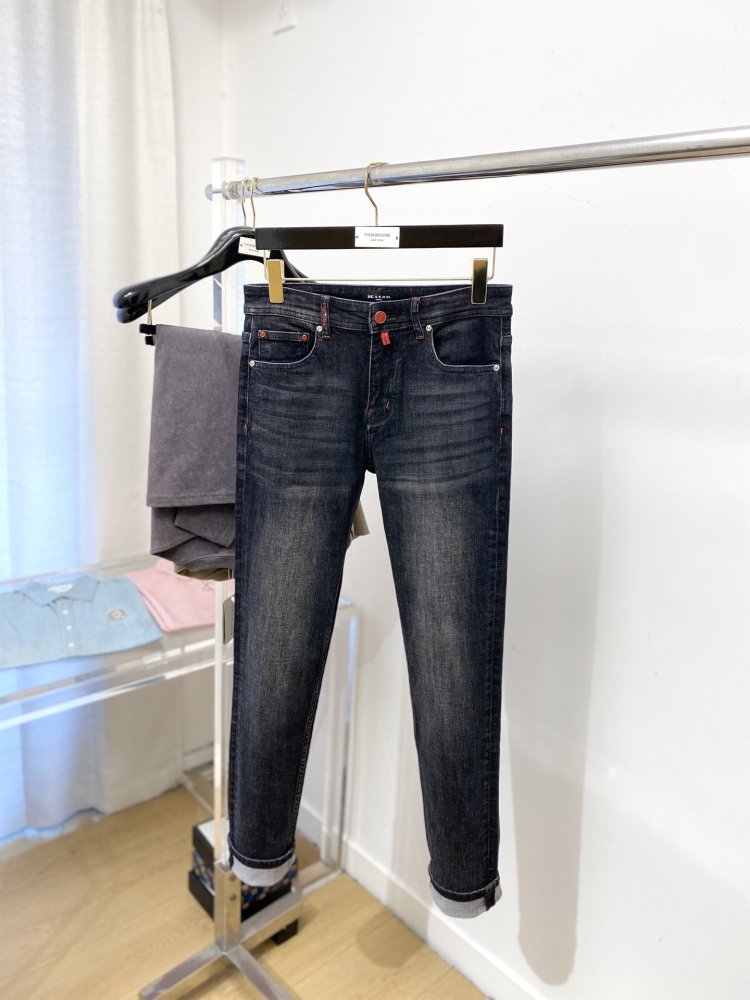 Джинсы мужские фото 2