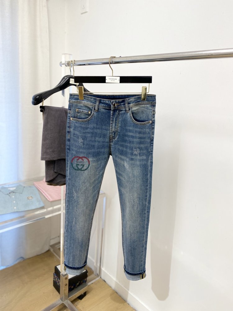 Джинсы мужские фото 2