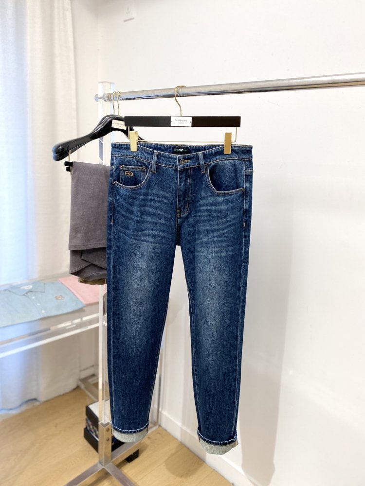 Джинсы мужские фото 2