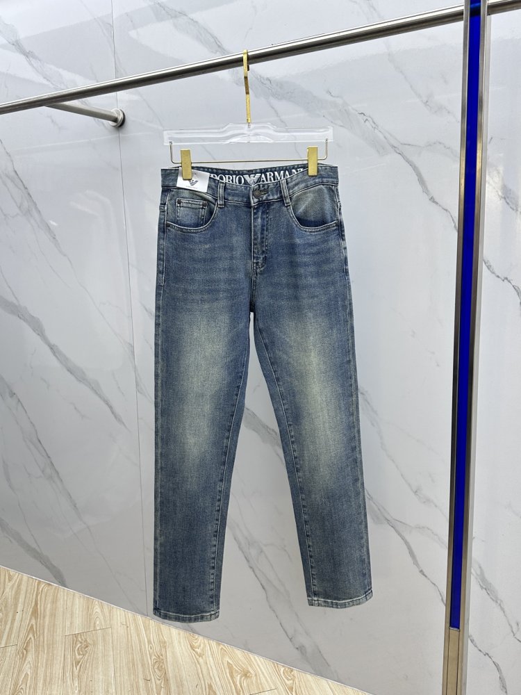 Джинсы мужские фото 3