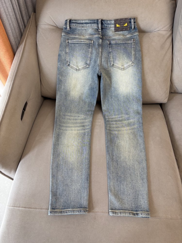 Джинсы мужские фото 4