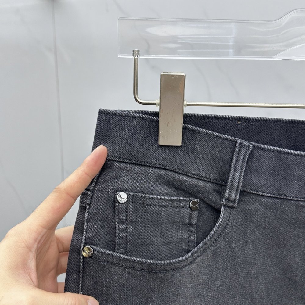 Джинсы мужские фото 4