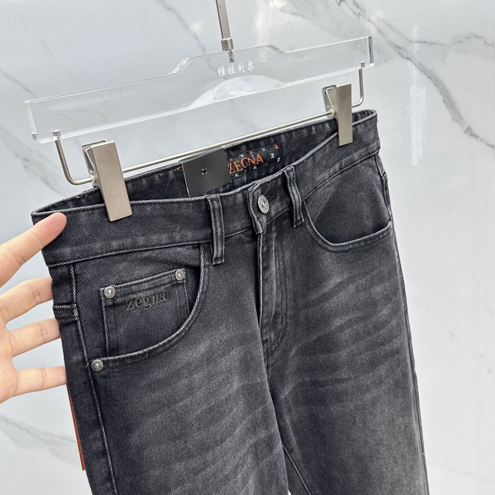 Джинсы мужские фото 5