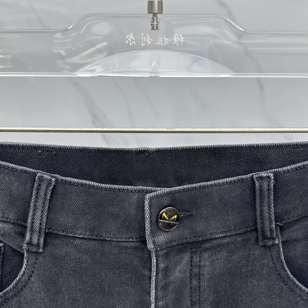 Джинсы мужские фото 5