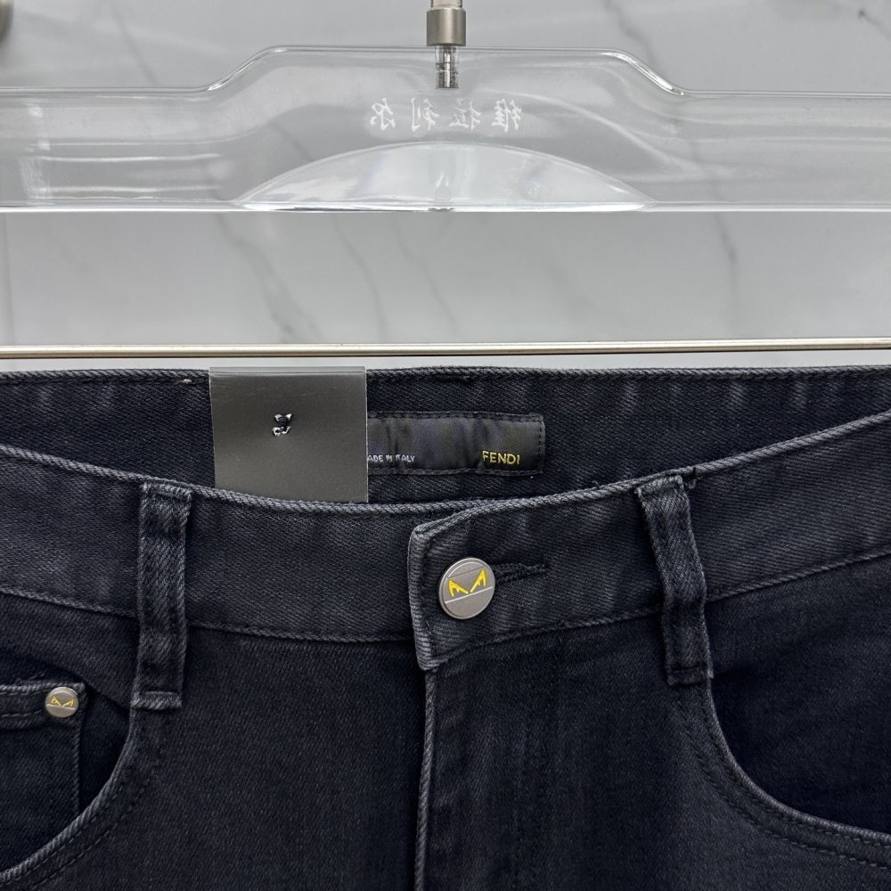 Джинсы мужские фото 6