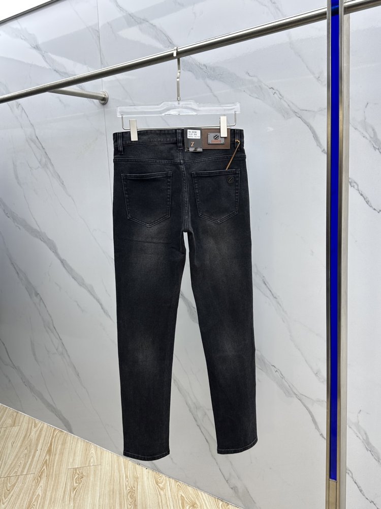 Джинсы мужские фото 8