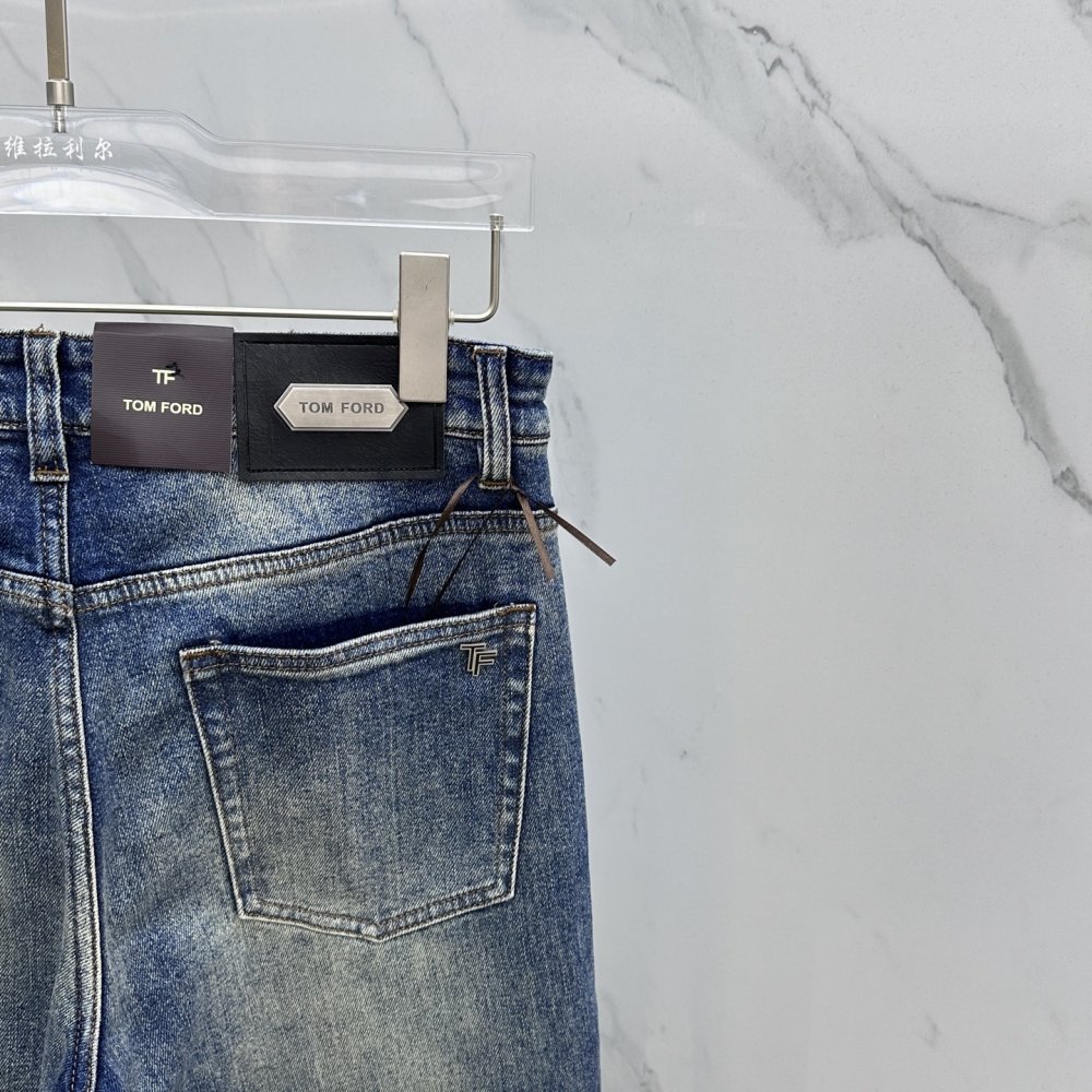 Джинси чоловічі фото 9