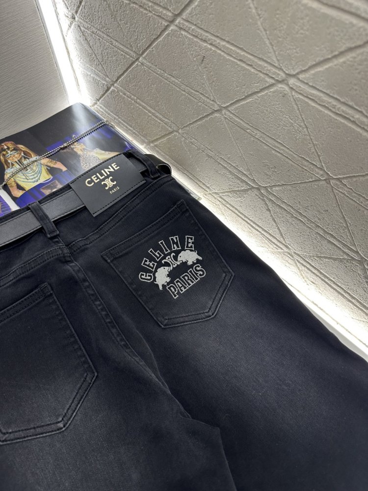 Джинси жіночі з поясом і расклешенными штанинами фото 9