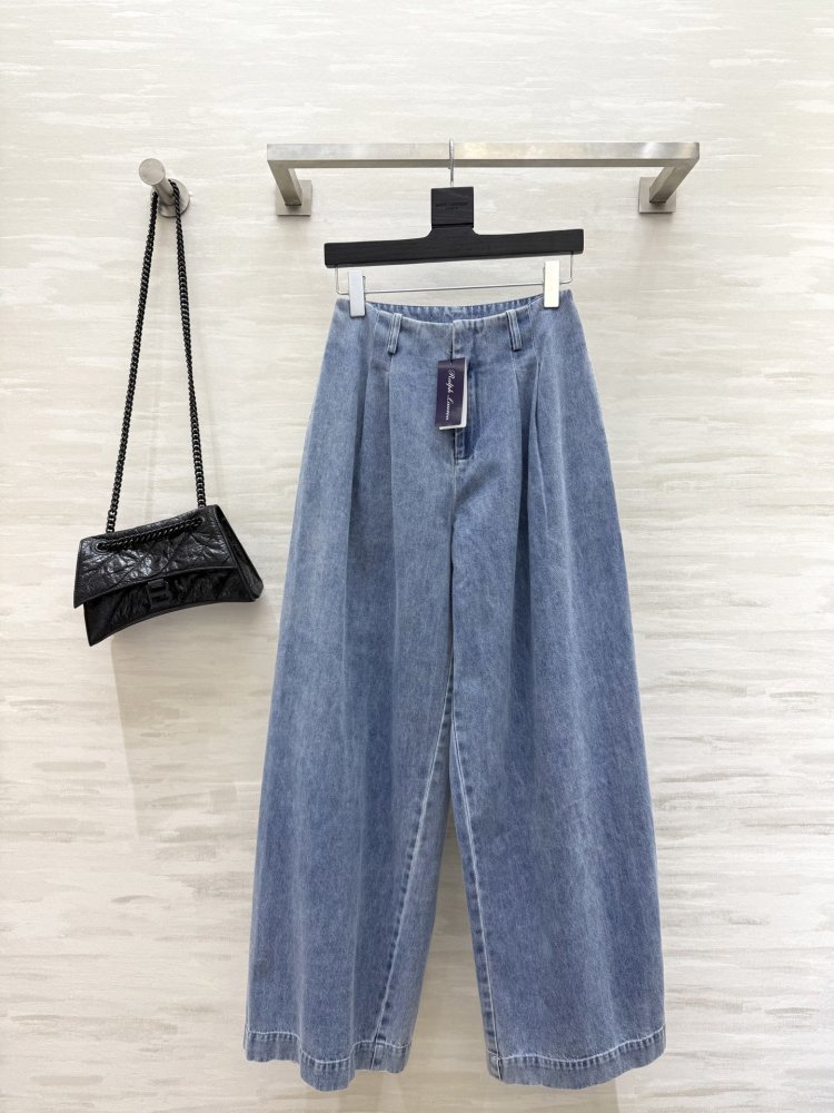 Джинсы женские