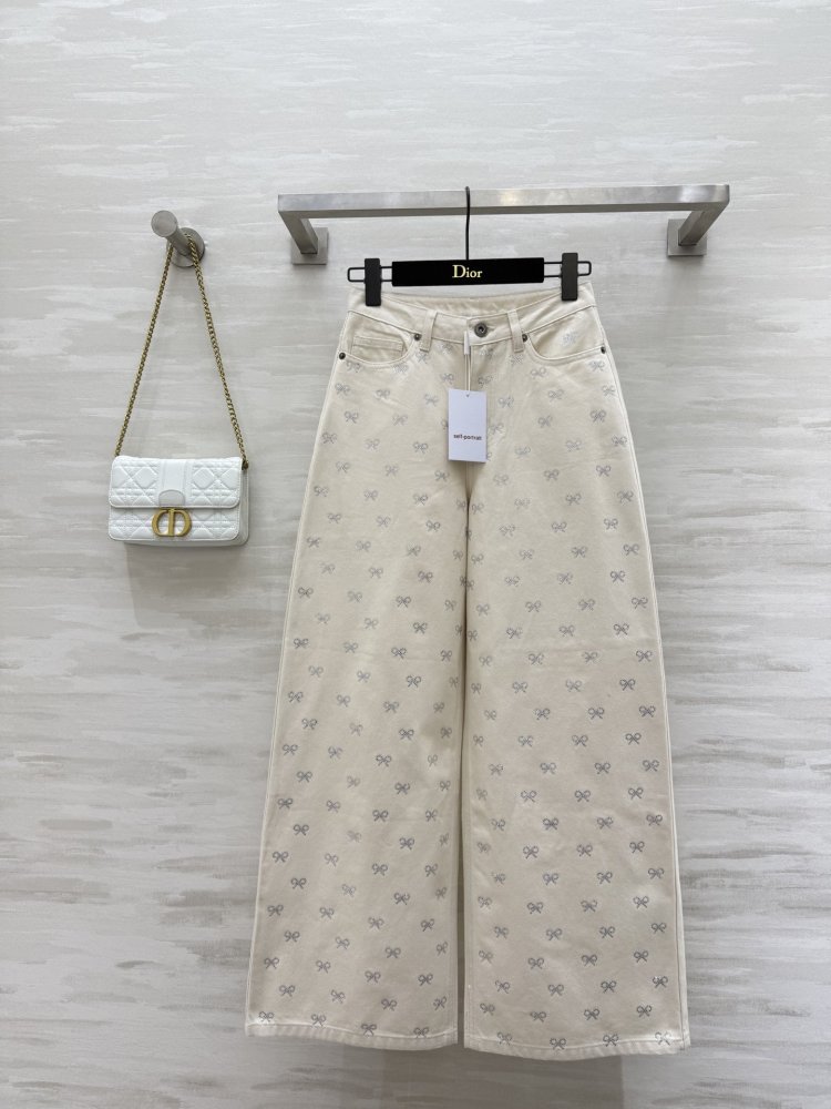 Джинсы женские