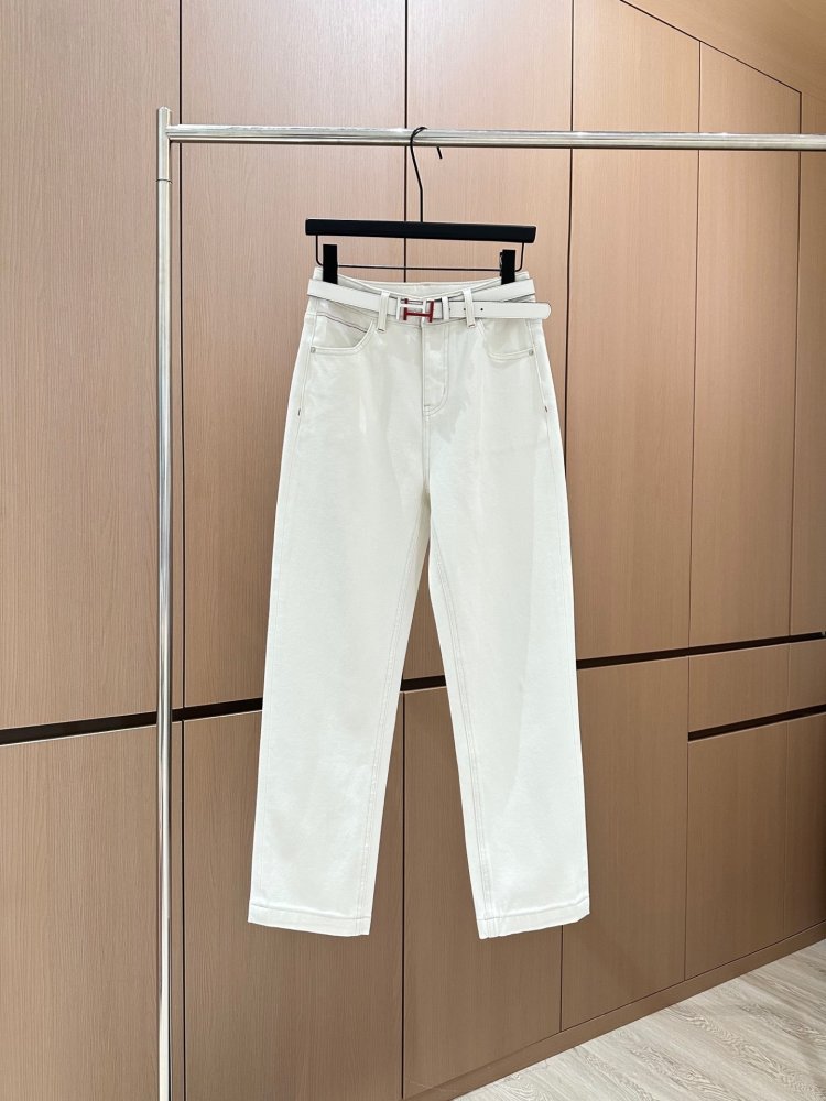 Джинсы женские