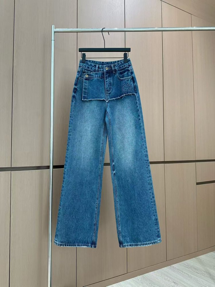 Джинсы женские