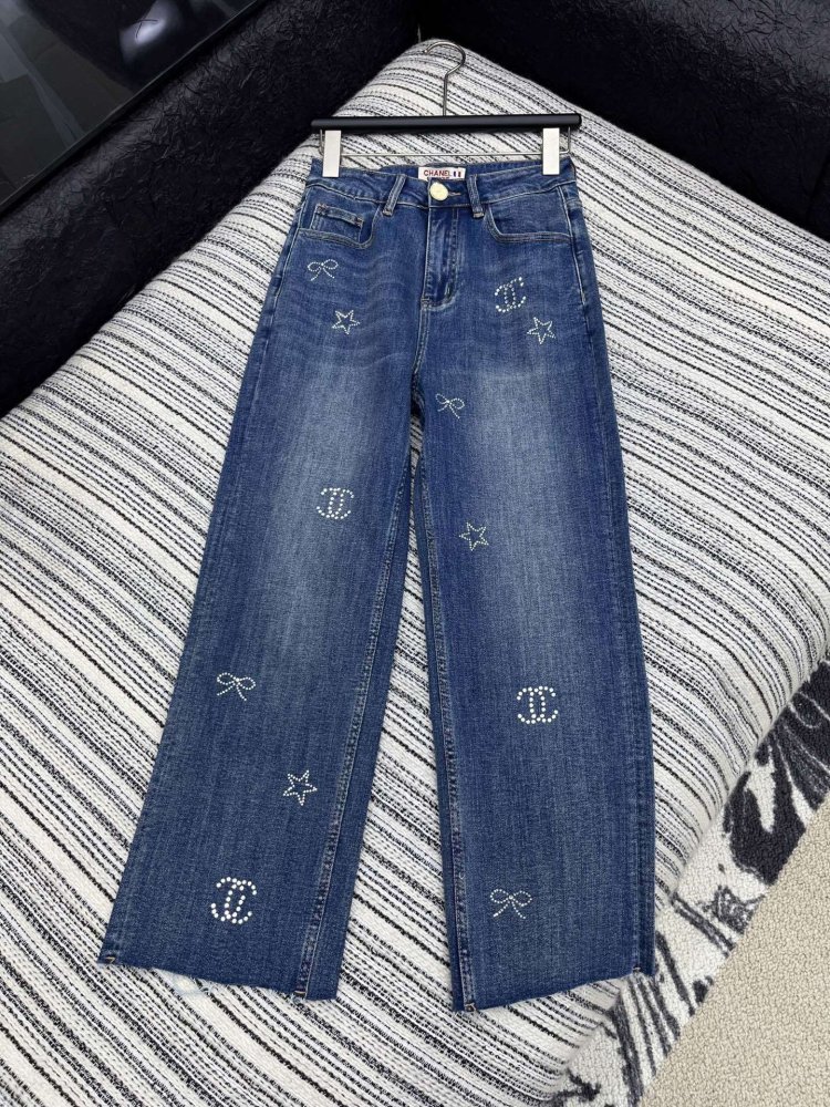 Джинсы женские