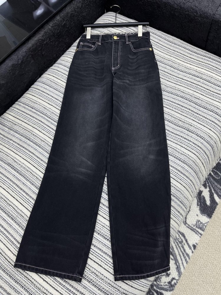 Джинсы женские