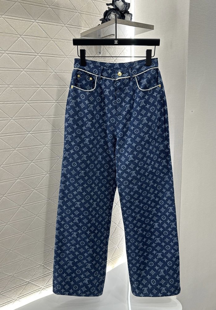 Джинсы женские