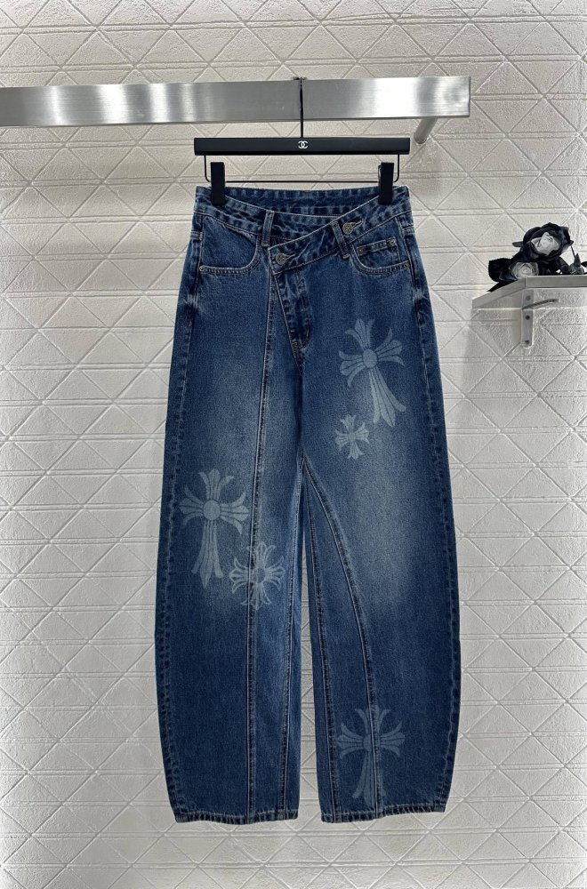 Джинсы женские