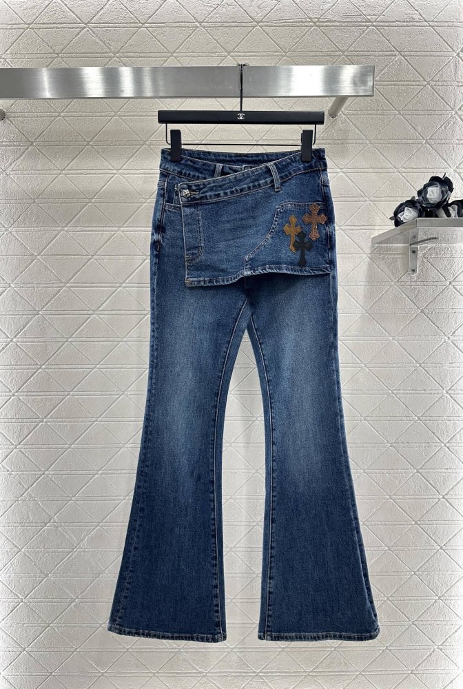 Джинсы женские