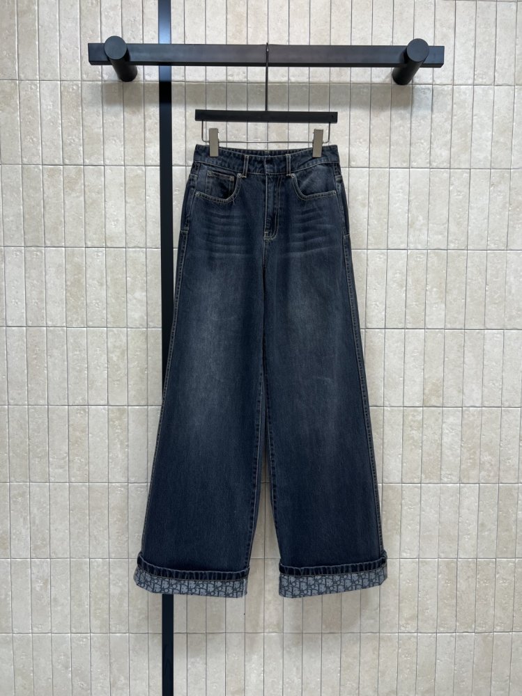 Джинсы женские