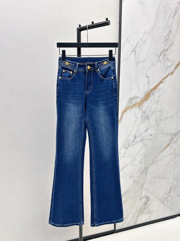 Джинсы женские