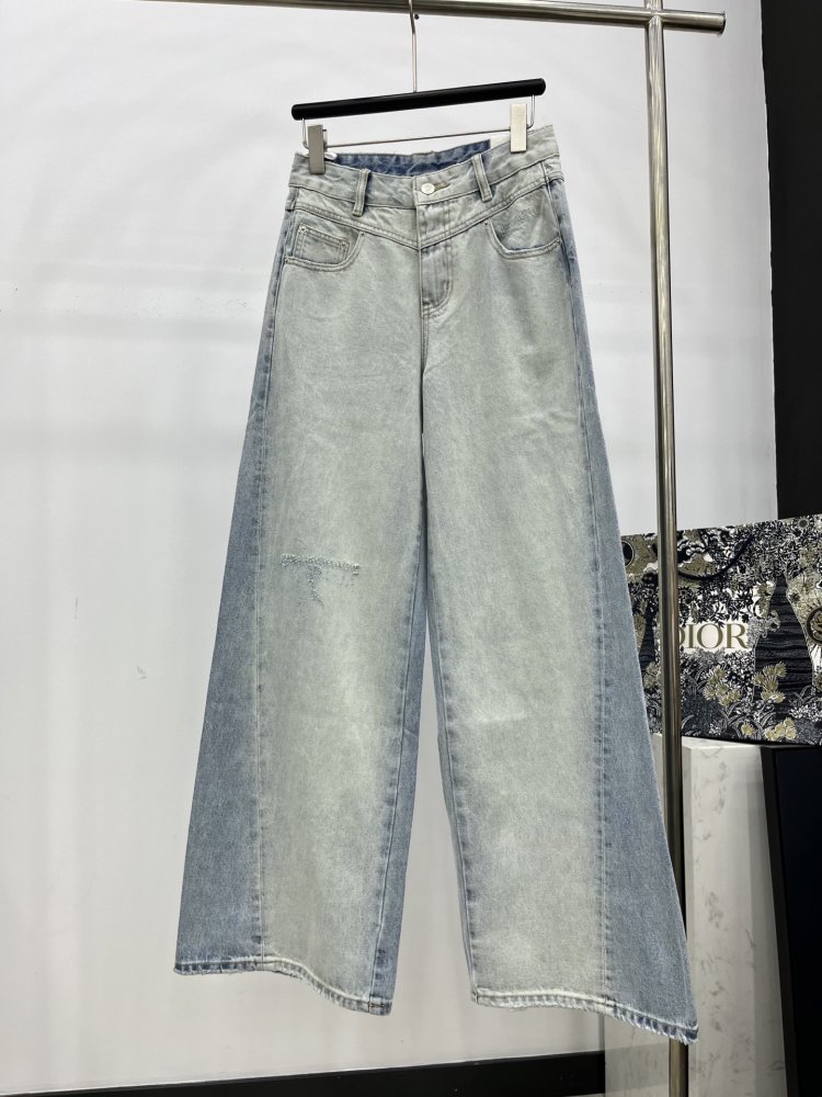 Джинсы женские