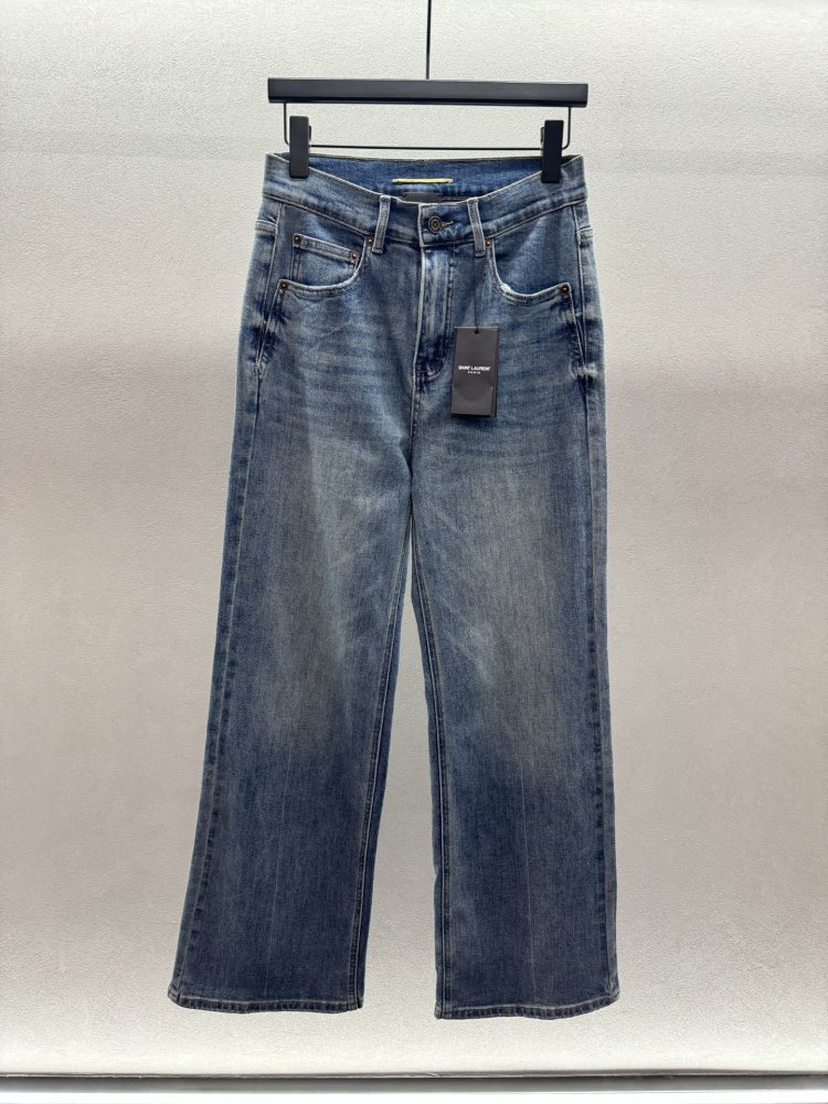 Джинсы женские