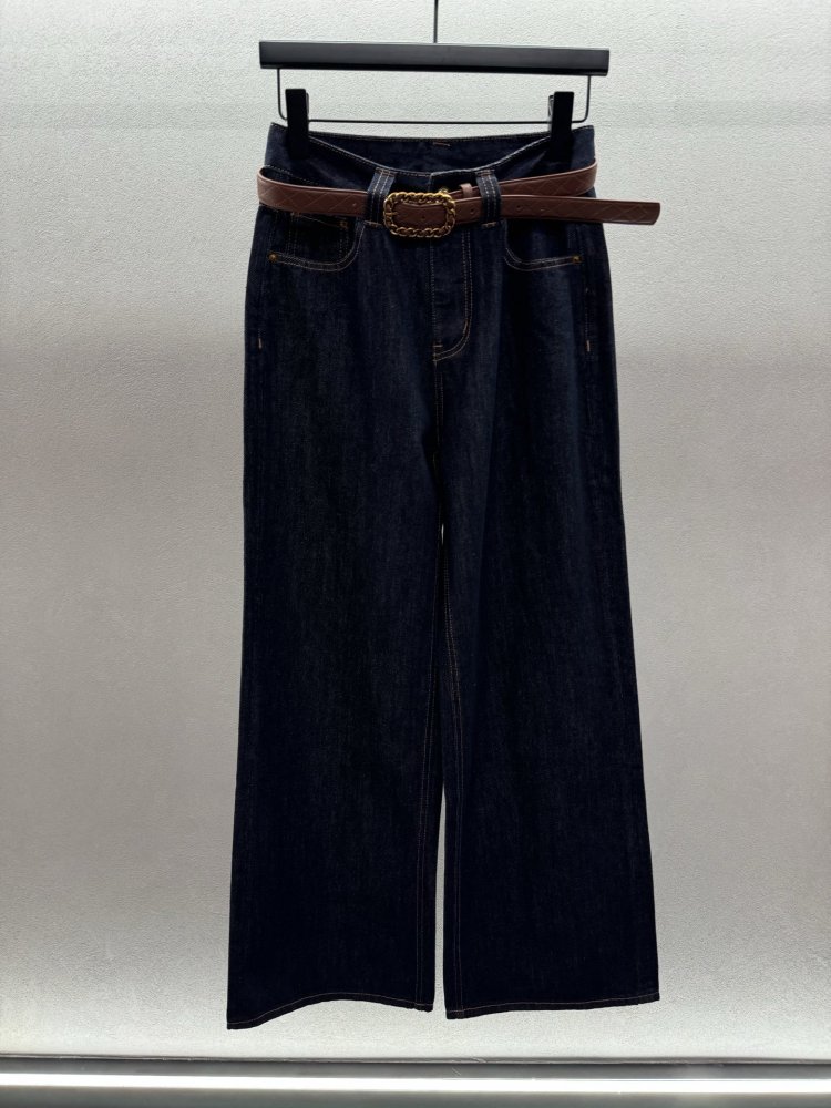 Джинсы женские