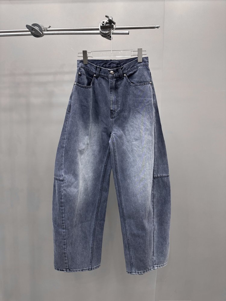 Джинсы женские