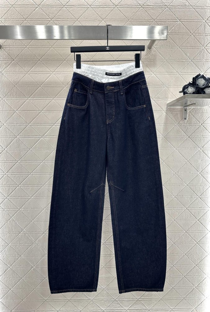 Джинсы женские