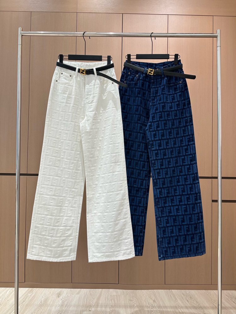 Джинсы женские