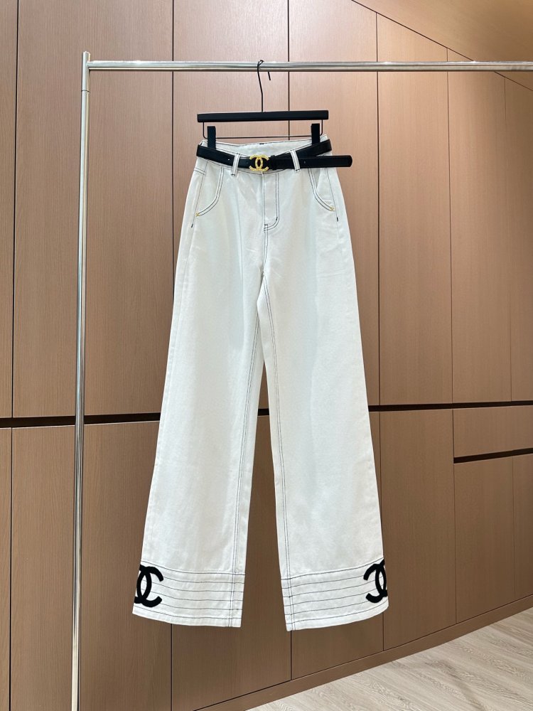 Джинси жіночі