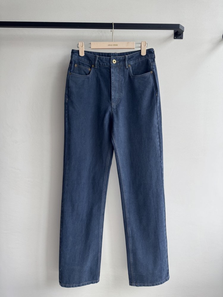 Джинсы женские