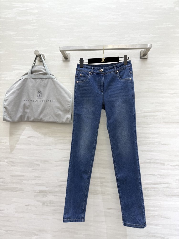 Джинсы женские