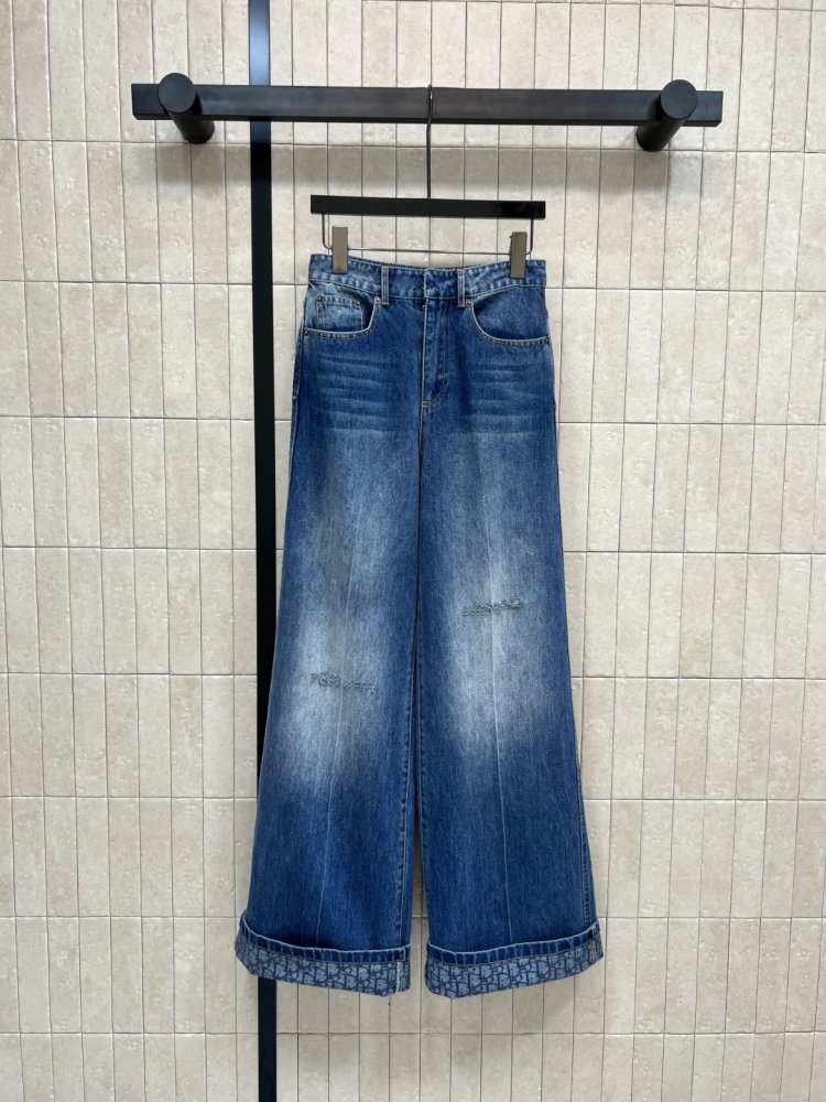 Джинси жіночі