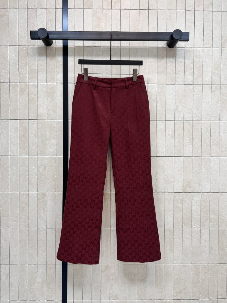 Джинсы женские