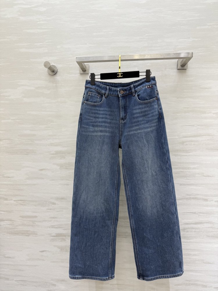 Джинсы женские